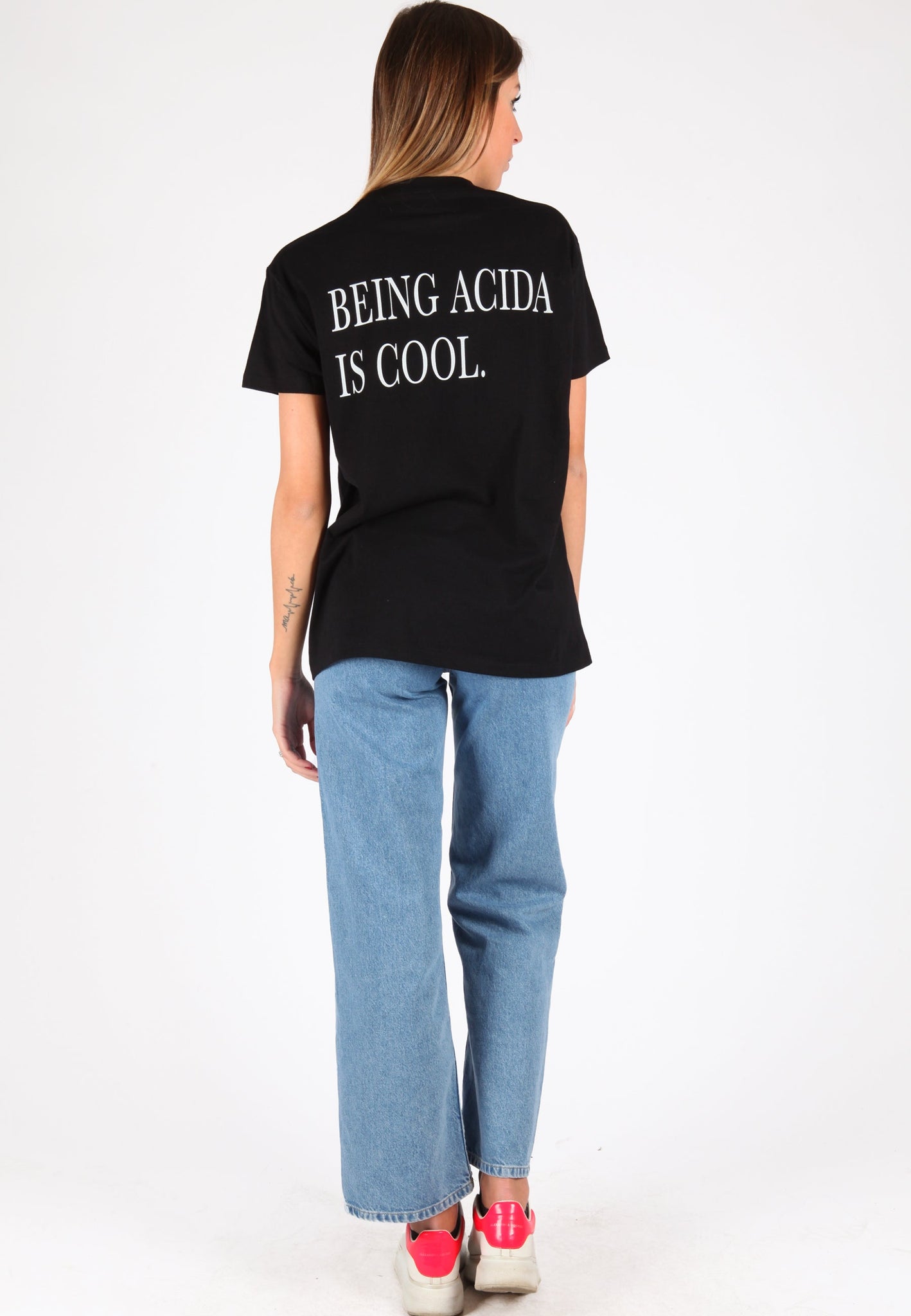 T-Shirt  "Being acida is cool"