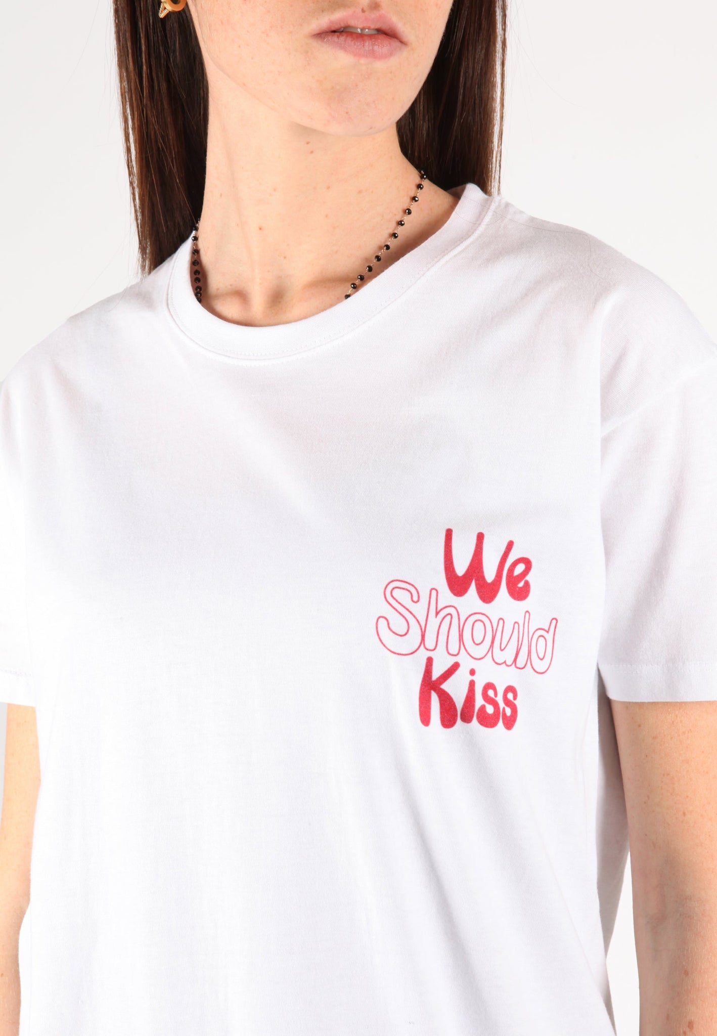 Camiseta Donna "Deberíamos besarnos" 